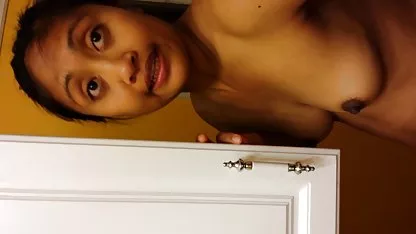, رابطه سکس فیلم اچ دی انسان نهفته است در کف و دختر نشسته