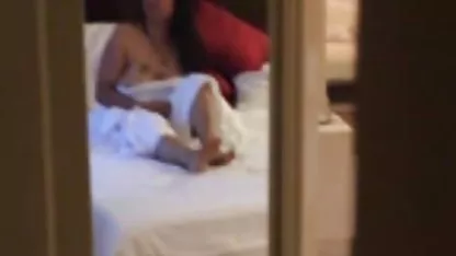 است, برازرز فیلم سکسی , فیلم, سگ ماده, استمناء گربه با یک قاشق